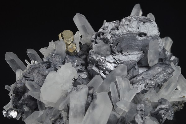 spinel law twin Galena, Quartz, Pyrite