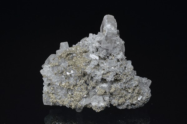 Baryte, Pyrite - floater