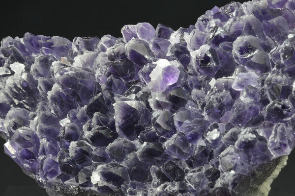 Quartz var.Amethyst