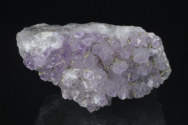 Quartz var.Amethyst, Pyrite