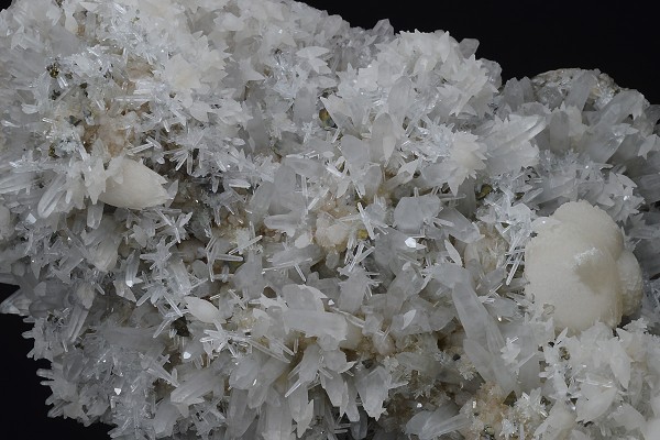 Quartz, Calcite, Chalcopyrite