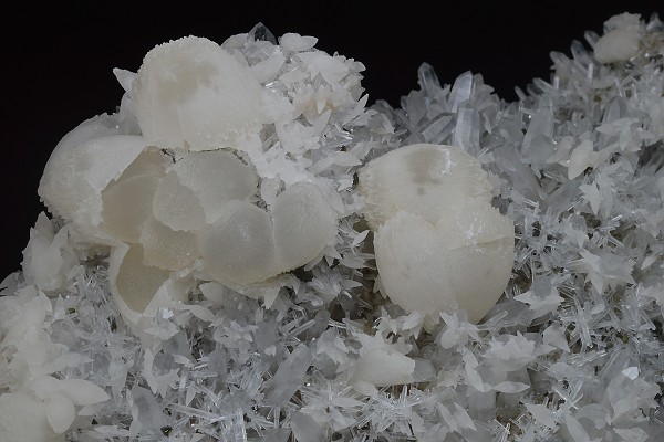 Quartz, Calcite, Chalcopyrite