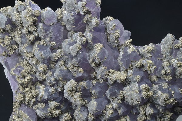 Quartz var.Amethyst, Chalcopyrite, Pyrite