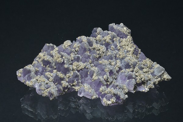 Quartz var.Amethyst, Chalcopyrite, Pyrite