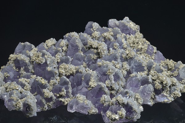 Quartz var.Amethyst, Chalcopyrite, Pyrite