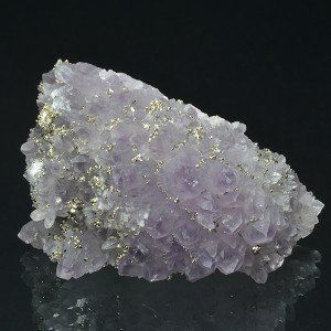 Quartz var.Amethyst, Pyrite