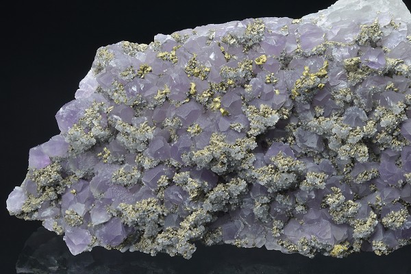 Quartz var.Amethyst, Chalcopyrite