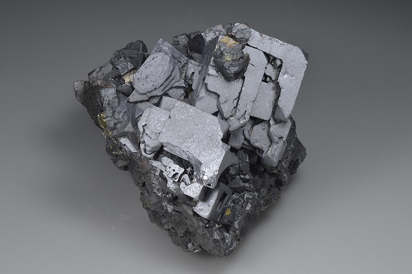 skeletal Galena, Sphalerite, Pyrite, Chalcopyrite