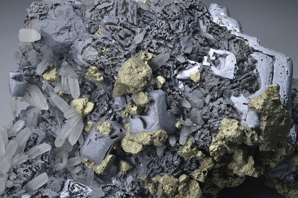 skeletal Galena, Chalcopyrite, Sphalerite, Quartz