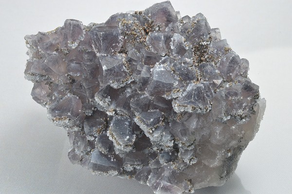 Quartz var.Amethyst, Chalcopyrite