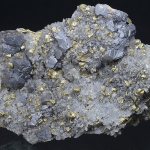 gem Sphalerite var.Cleiophane on Chalcopyrite, Quartz