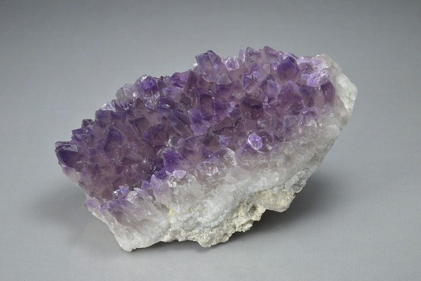 Quartz var.Amethyst