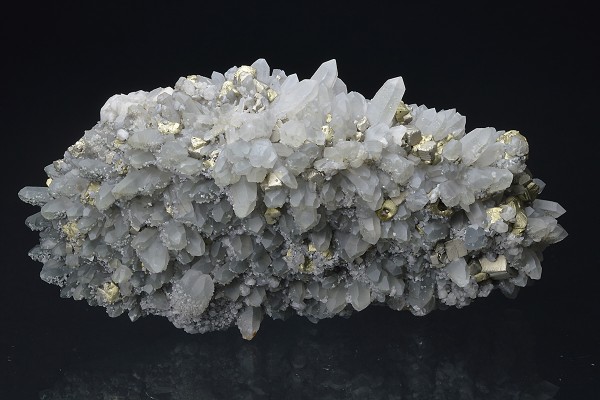 Chalcopyrite, Pyrite, Quartz, Calcite - floater