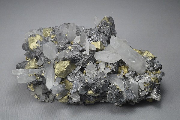 Sphalerite, Chalcopyrite, Quartz