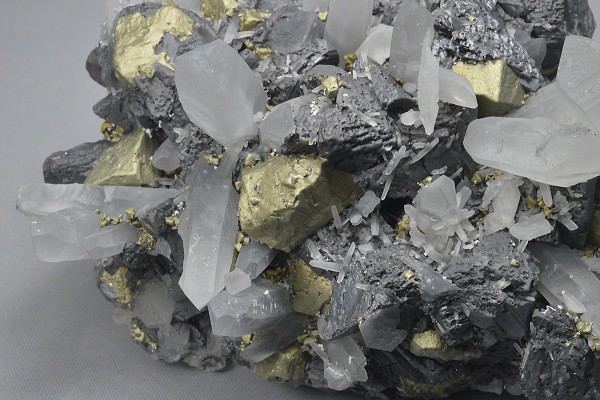 Sphalerite, Chalcopyrite, Quartz