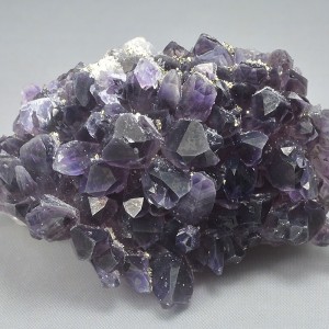 Quartz var.Amethyst, Pyrite