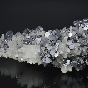 truncated Galena, Quartz, Sphalerite, Pyrite, Chalcopyrite