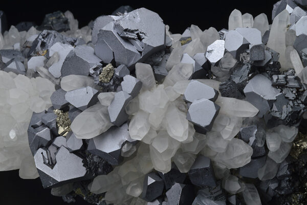 truncated Galena, Quartz, Sphalerite, Pyrite, Chalcopyrite