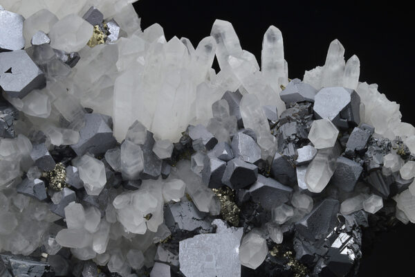 truncated Galena, Quartz, Sphalerite, Pyrite, Chalcopyrite