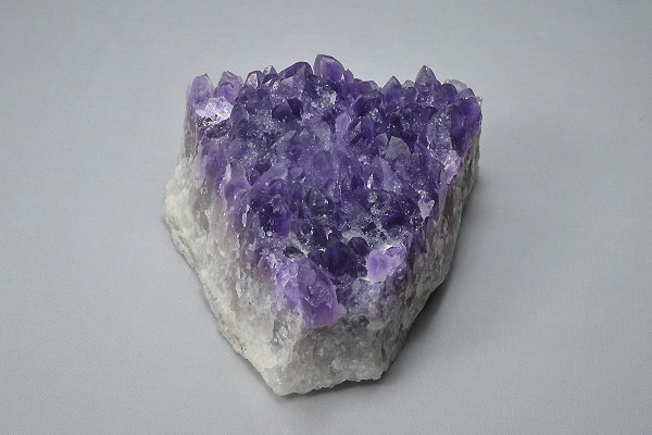 Quartz var.Amethyst