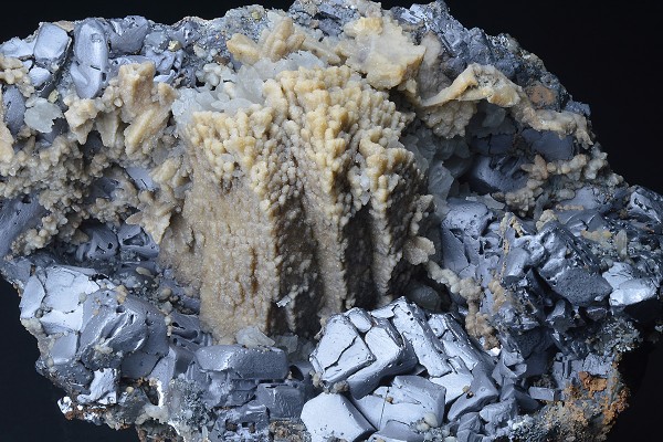 melted habit Galena, Calcite, Quartz