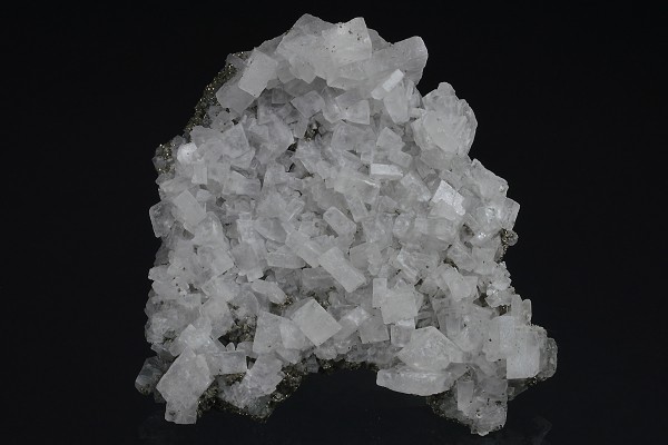Baryte, Pyrite - floater