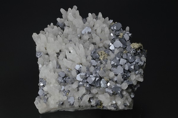 truncated Galena on Quartz, Pyrite, Sphalerite, Chalcopyrite