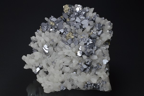 truncated Galena on Quartz, Pyrite, Sphalerite, Chalcopyrite