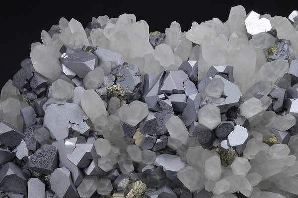 truncated Galena on Quartz, Pyrite, Sphalerite, Chalcopyrite