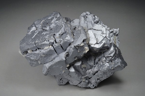 twinned and truncated Galena, Calcite