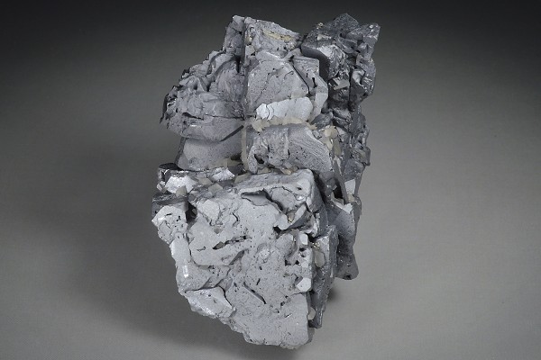 twinned and truncated Galena, Calcite