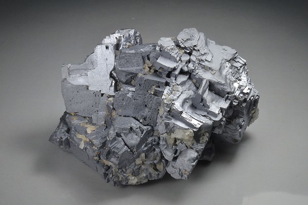 twinned and truncated Galena, Calcite