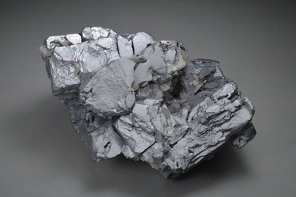 twinned and truncated Galena, Calcite