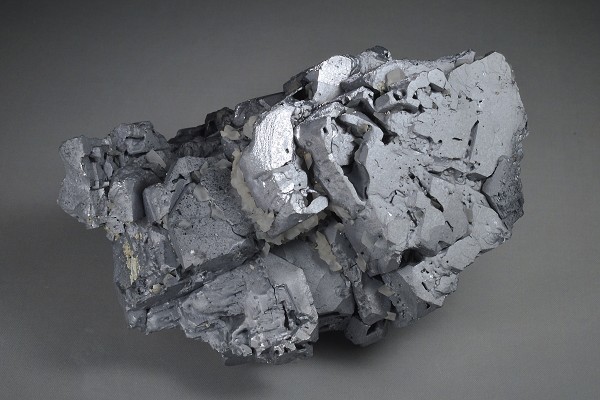 twinned and truncated Galena, Calcite