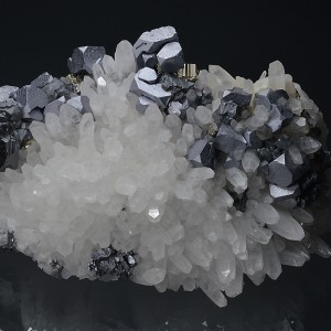 Quartz, Galena, Sphalerite, Pyrite