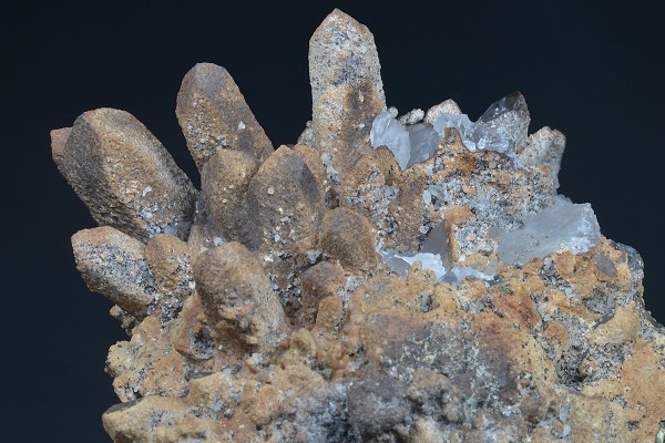 Quartz, Siderite, Calcite