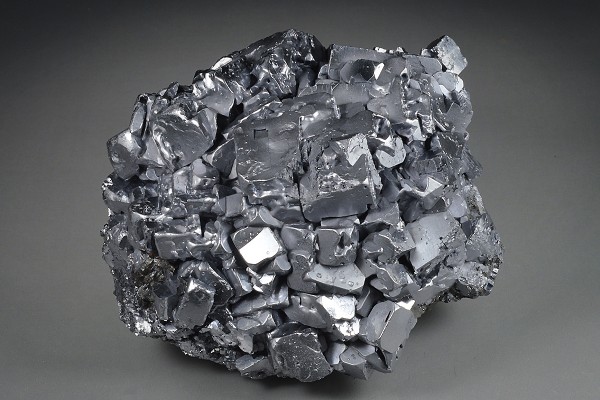 melted habit Galena