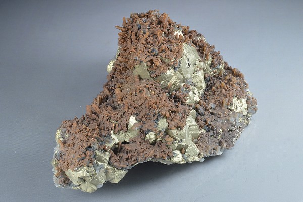 Chalcopyrite, Quartz, Siderite