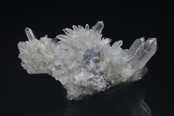 Galena and Chalcopyrite on Quartz