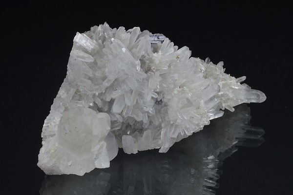Galena and Chalcopyrite on Quartz