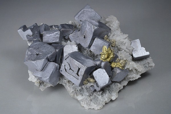 Galena on Quartz, Chalcopyrite