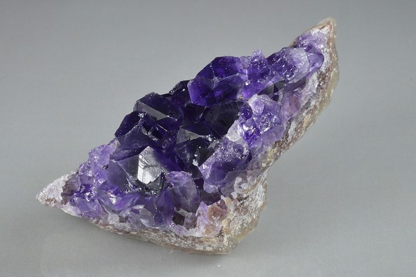 Quartz var.Amethyst