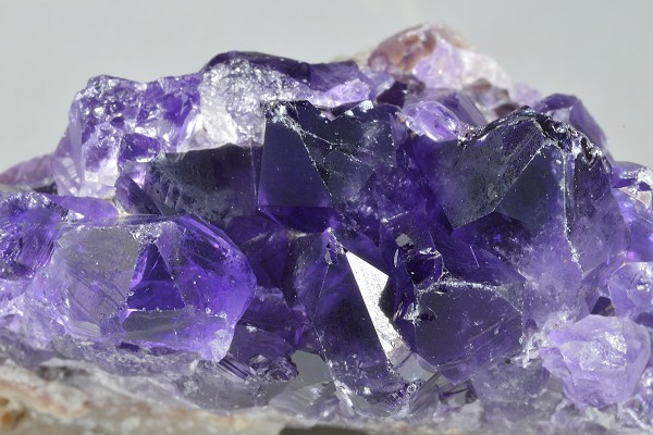 Quartz var.Amethyst