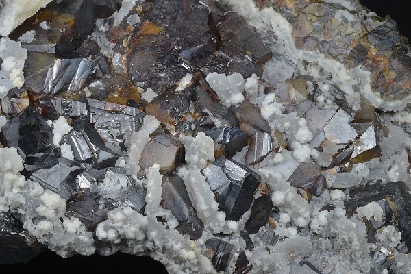 Cleiophane, Calcite