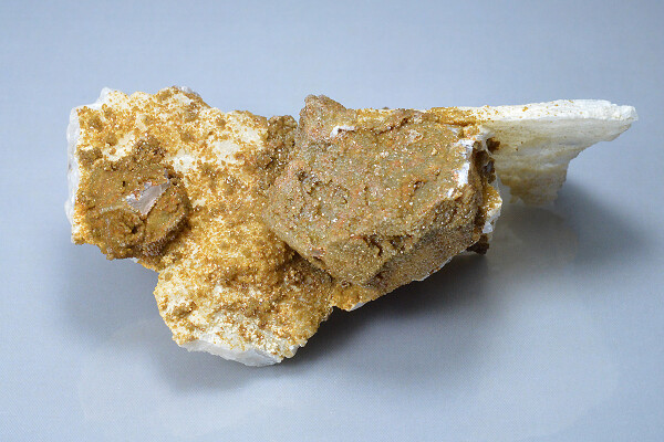 Siderite, Quartz