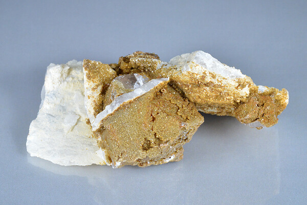 Siderite, Quartz