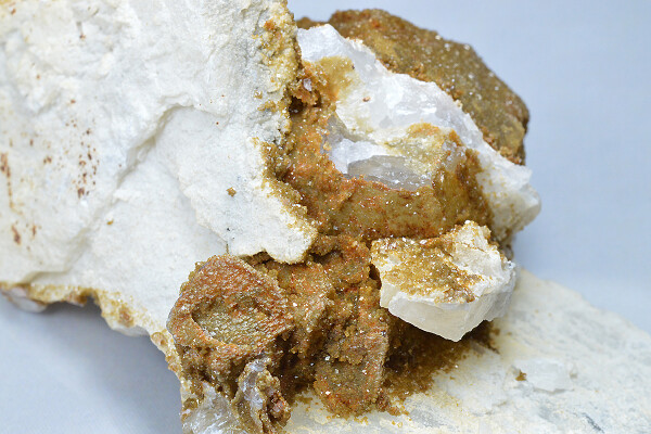 Siderite, Quartz
