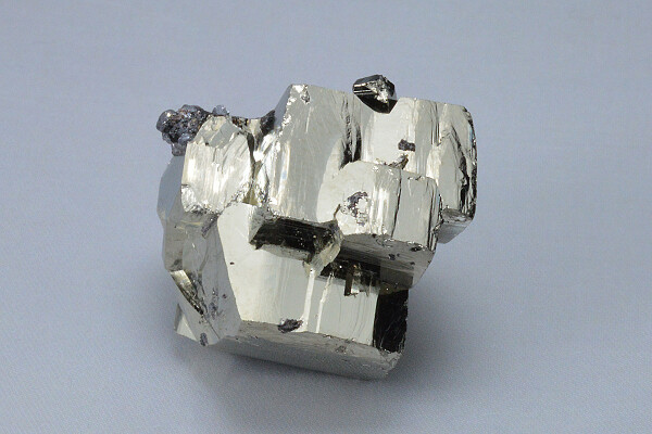 Pyrite, Sphalerite - floater