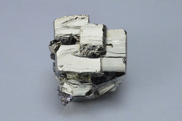 Pyrite, Sphalerite - floater