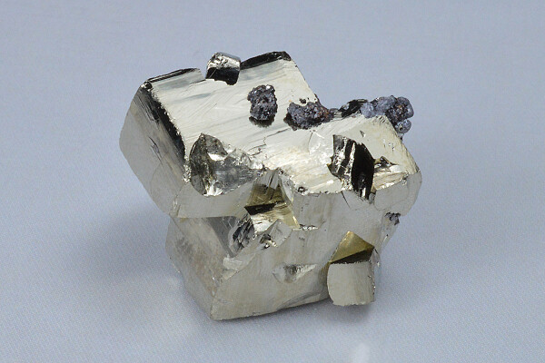 Pyrite, Sphalerite - floater